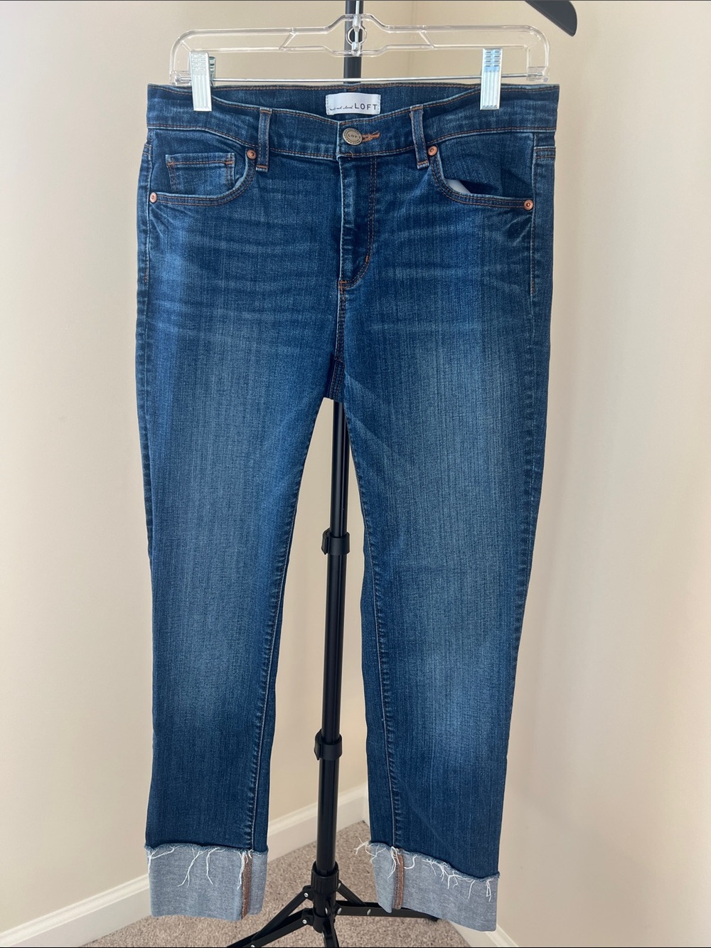 LOFT Indigo Cropped Straight high rise Jeans with Cuffed Hem 6/28